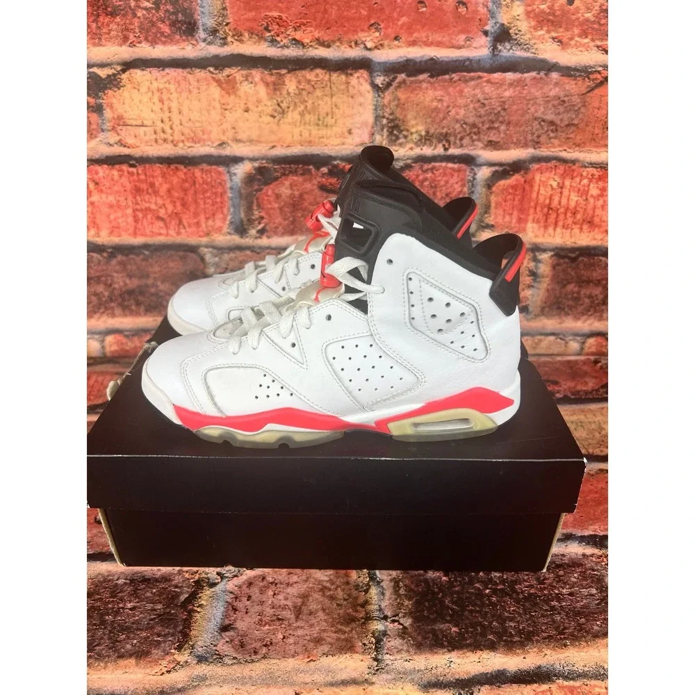 Nike Air Jordan 6 Retro (GS) 4Y White Infrared Shoes Sneaker‎ Jumpman 384665-123